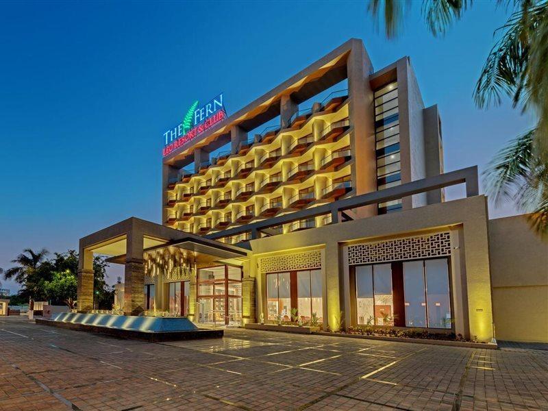 Leo Resorts Junagadh Exterior foto