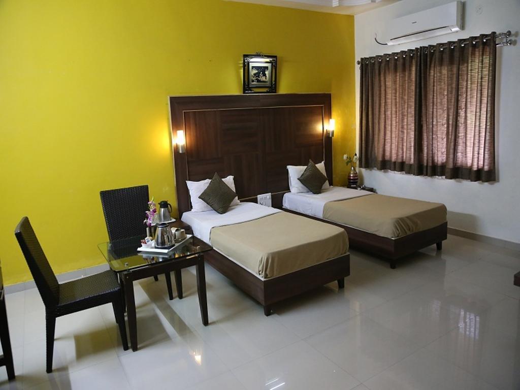 Leo Resorts Junagadh Quarto foto